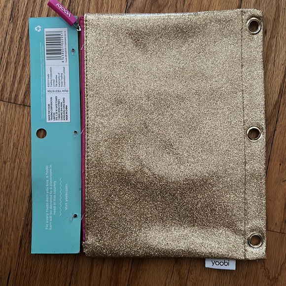 Binder Zip Case - Picture 2 of 2